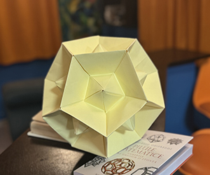 Geometric Dodecahedron Masterpiece – Polyhedra Origami